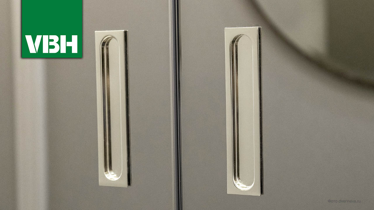 Фурнитура для раздвижных дверей: акценты на удобстве и безопасности